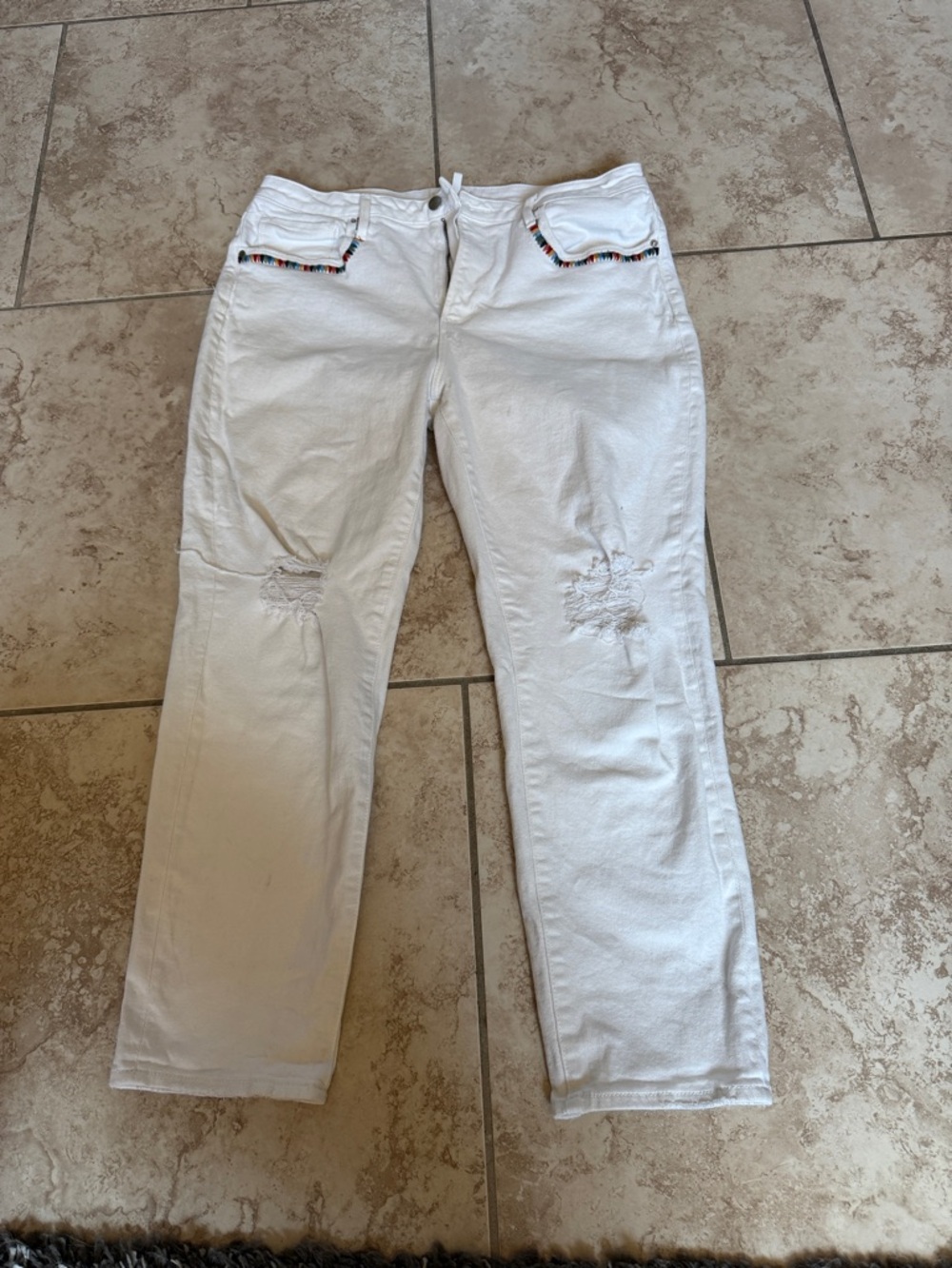 Driftwood Gizelle embroidered white jeans size 33